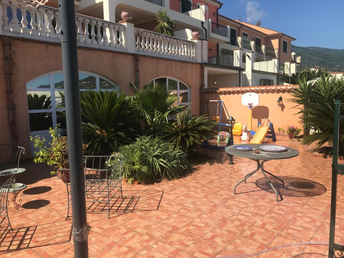 Villa Grace Patti Esterno foto