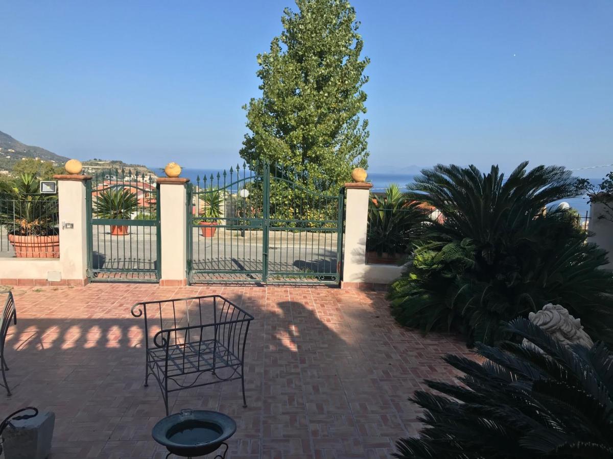 Villa Grace Patti Esterno foto